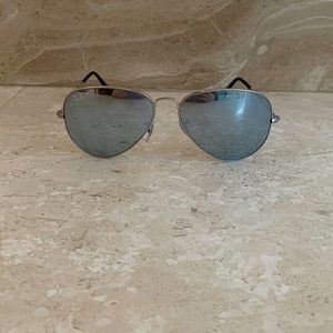 Ray-Ban Aviator Sunglasses